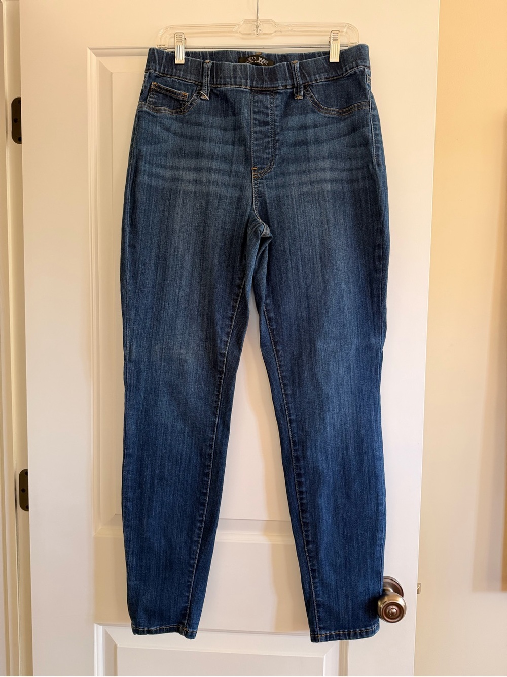 Judy Blue Shake It Off Pull On Slim Jeans 11/30 Dark Wash Double Cuff